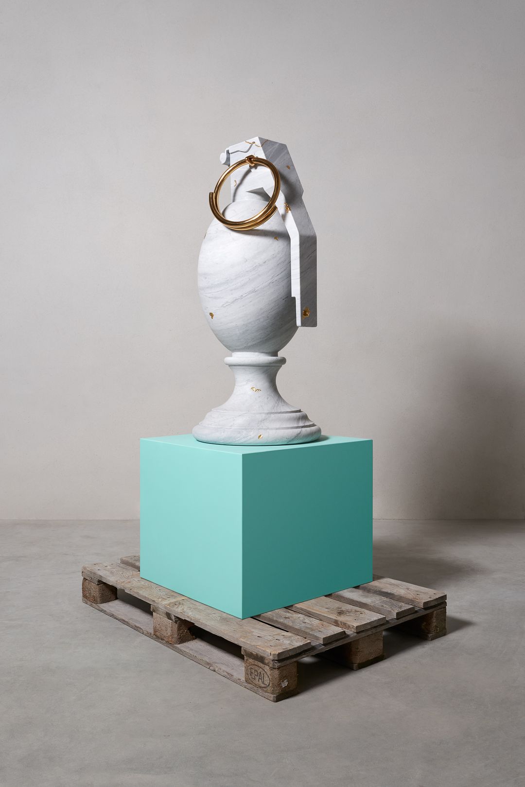 Sculpture FABERGÉ GRANATE