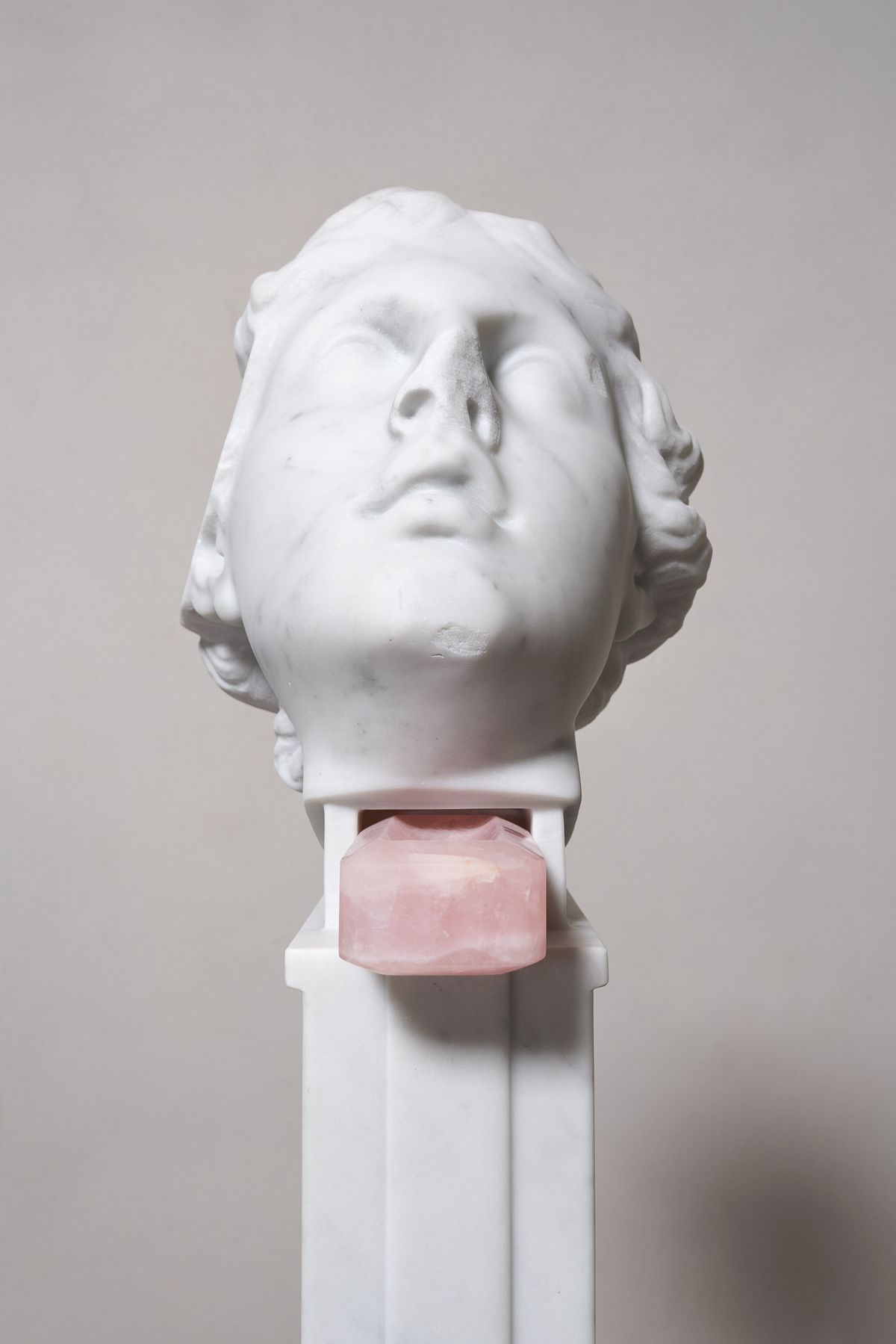 Sculpture BIG SPENDER, THE BEAUTIFUL HEAD