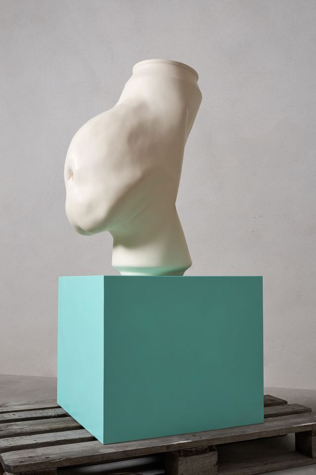 Sculpture BEER BELLY CAN XL