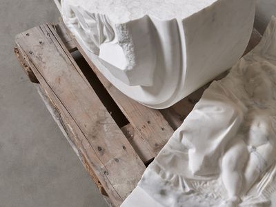 Sculpture Pitti Pill