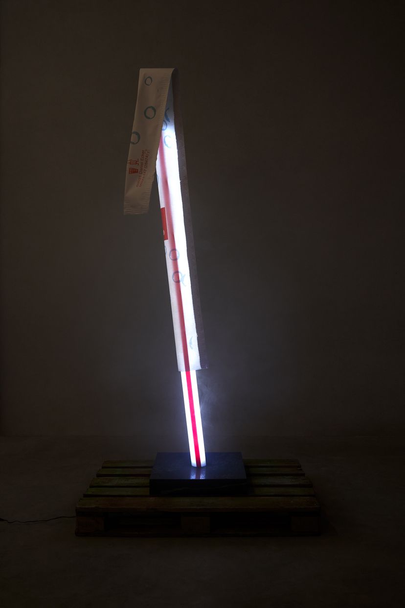 Sculpture STRAW LAMP