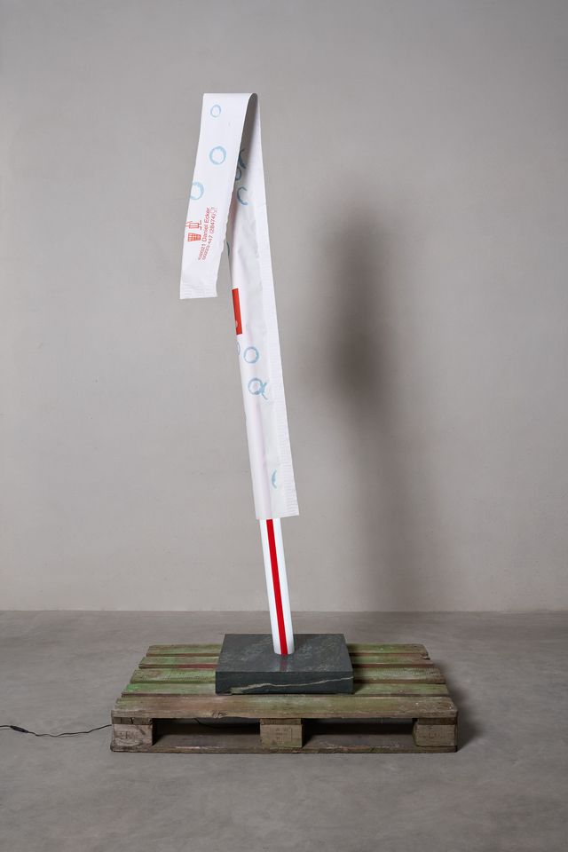 Sculpture STRAW LAMP